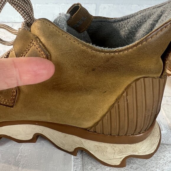 Sorel Kinetic Caribou Snow Boots Womens 7.5 Light Brown Leather Gray Waterproof - Picture 11 of 16